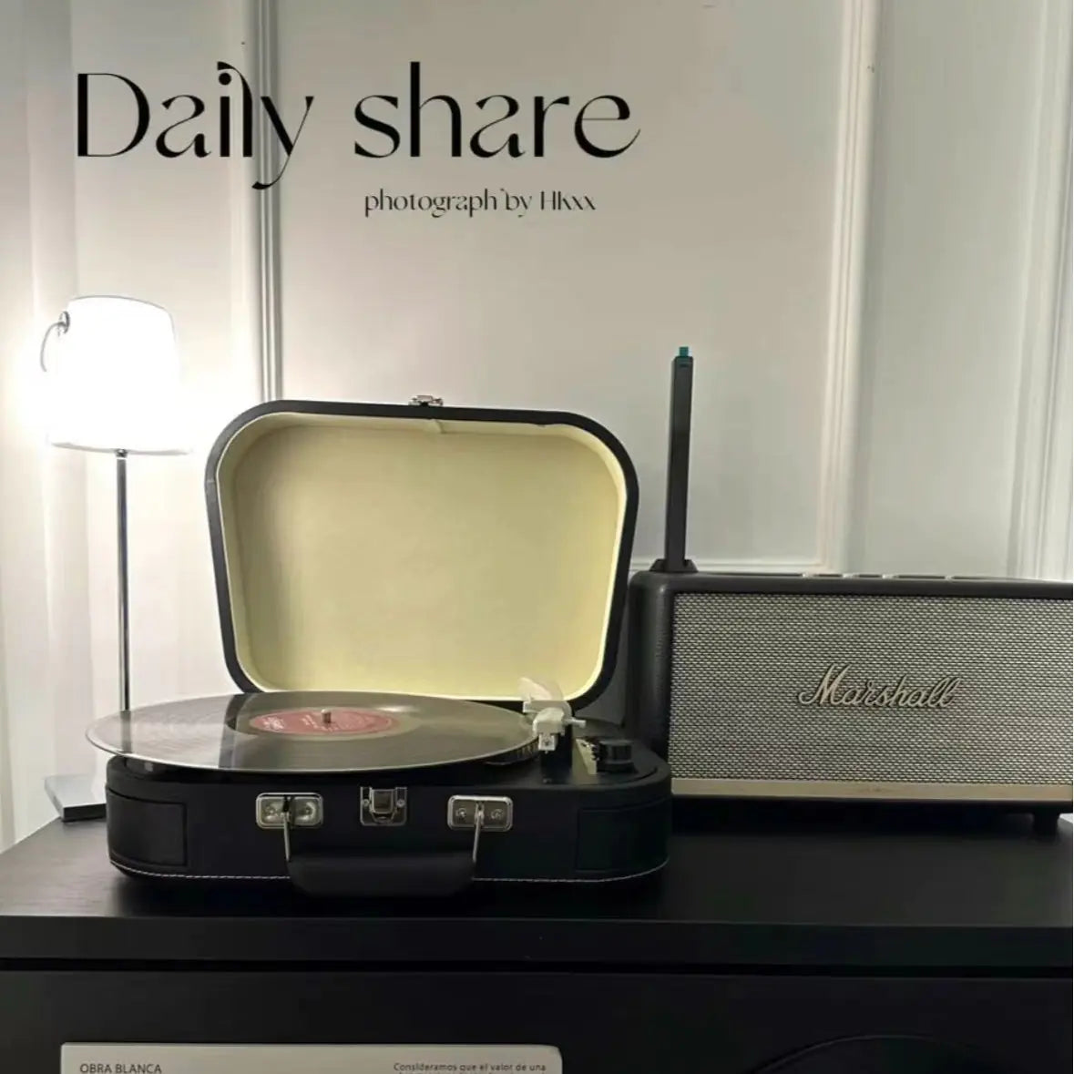 Retro Bluetooth Vinyl Record Player and Speaker Unit